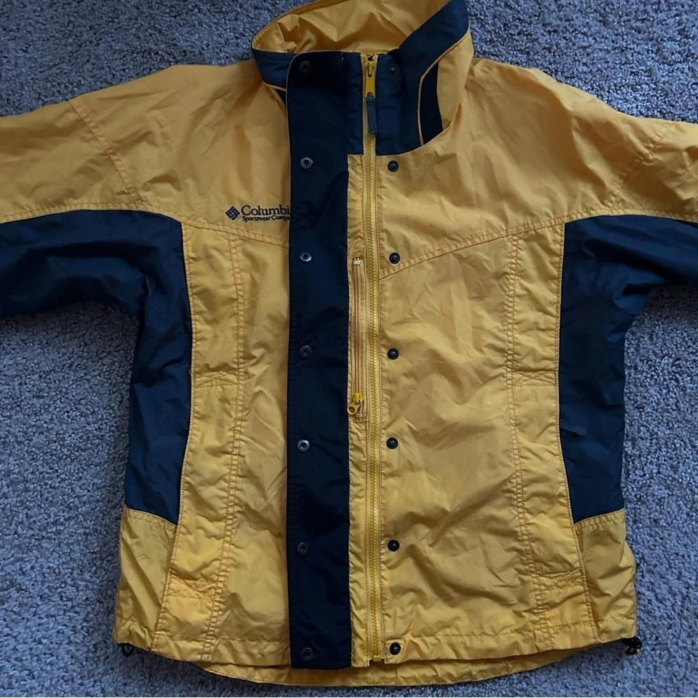 Columbia Core Yellow & Black Waterproof Rain Winter Jacket Size Medium